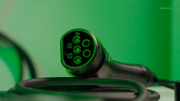 INTELBRAS – PORTABLE CHARGER